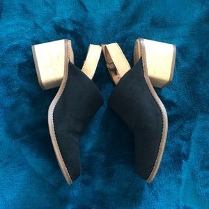 Toms Leila Slingback with Suede